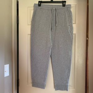 Men’s sweatpants